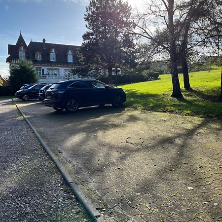 Un Appartement Dans Un Chateau Deauville Dış mekan fotoğraf