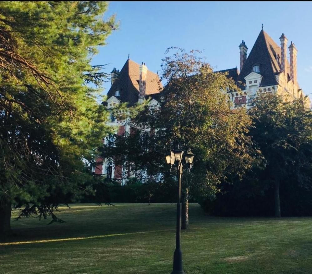 Un Appartement Dans Un Chateau Deauville Dış mekan fotoğraf